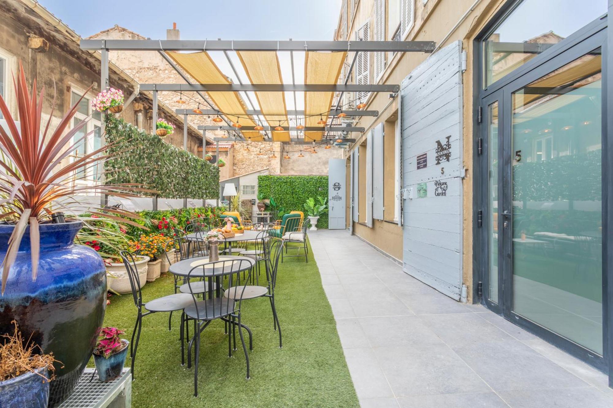 شقة Adira Marseille Montgrand 2 Etoiles المظهر الخارجي الصورة