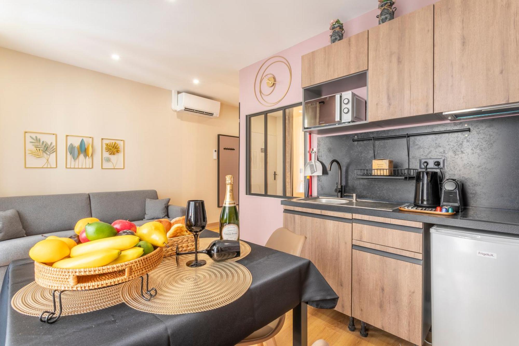 شقة Adira Marseille Montgrand 2 Etoiles المظهر الخارجي الصورة