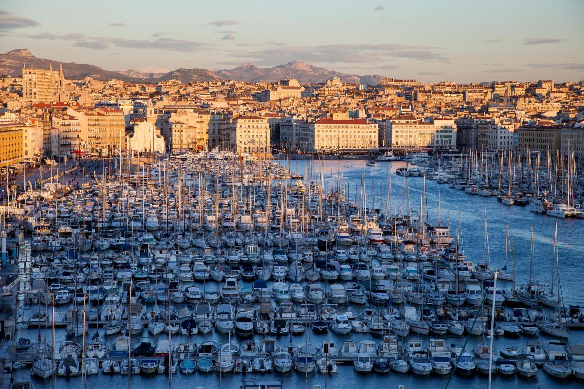 شقة Adira Marseille Montgrand 2 Etoiles المظهر الخارجي الصورة